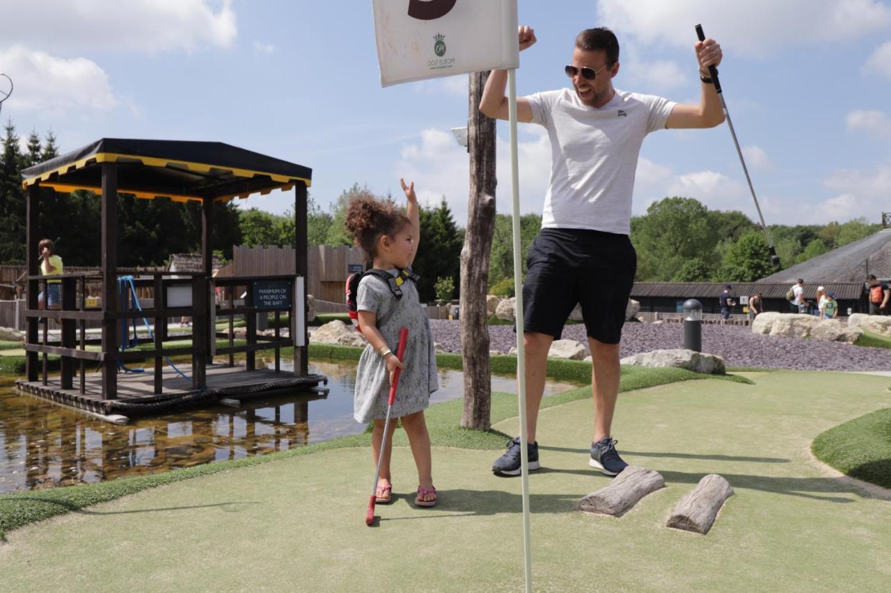 Leeds Castle Knights Glamping Hotell Exteriör bild