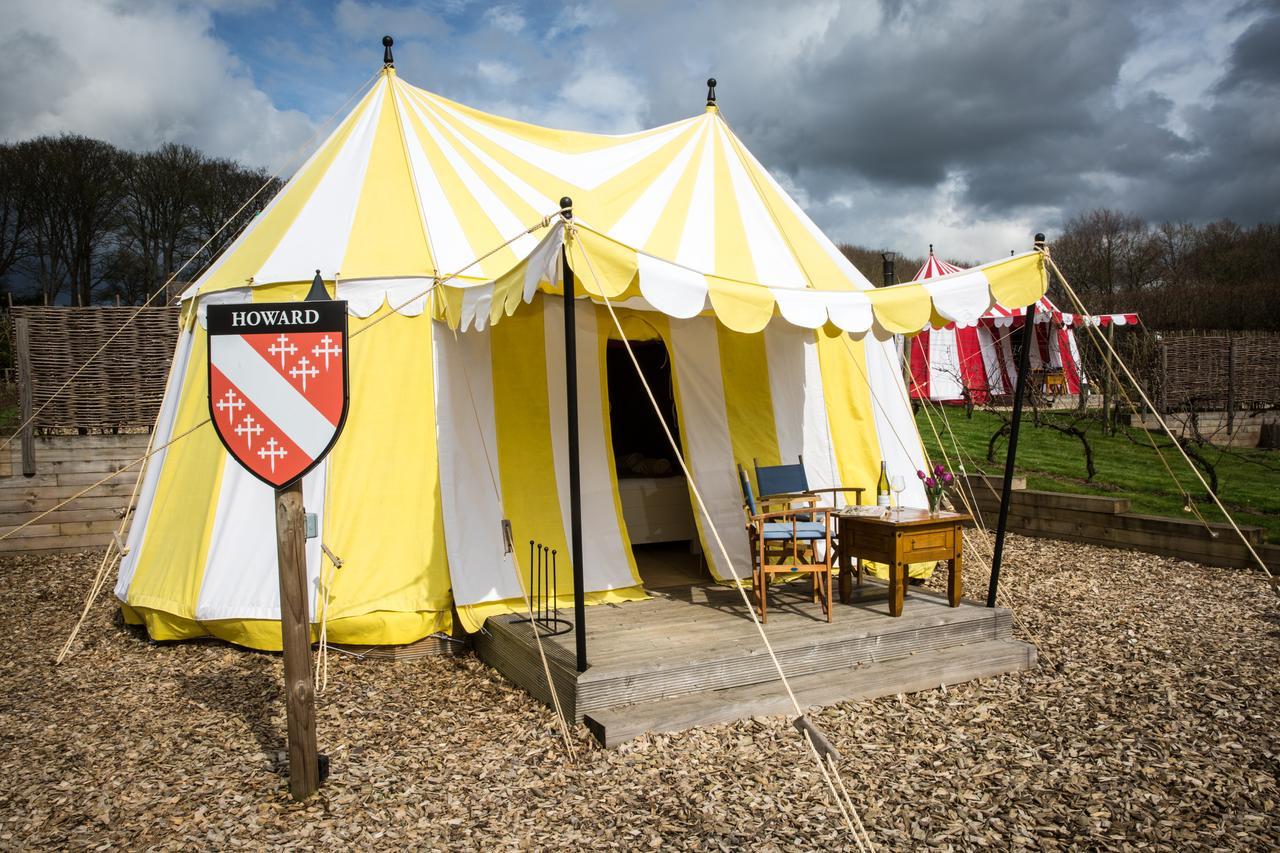 Leeds Castle Knights Glamping Hotell Exteriör bild